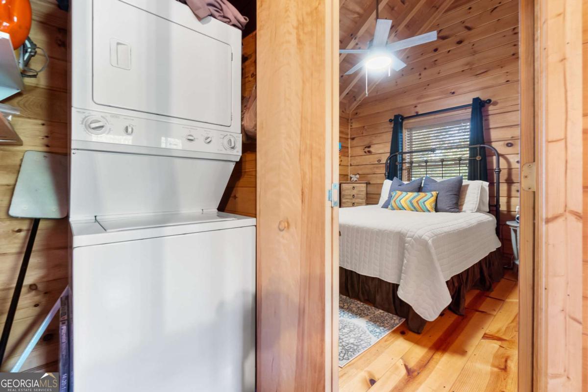 24 Casey Court Property Photo 8