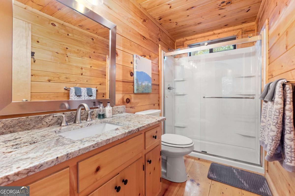 24 Casey Court Property Photo 9