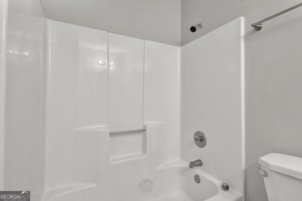 3189 Glen Hollow Drive Property Photo 20