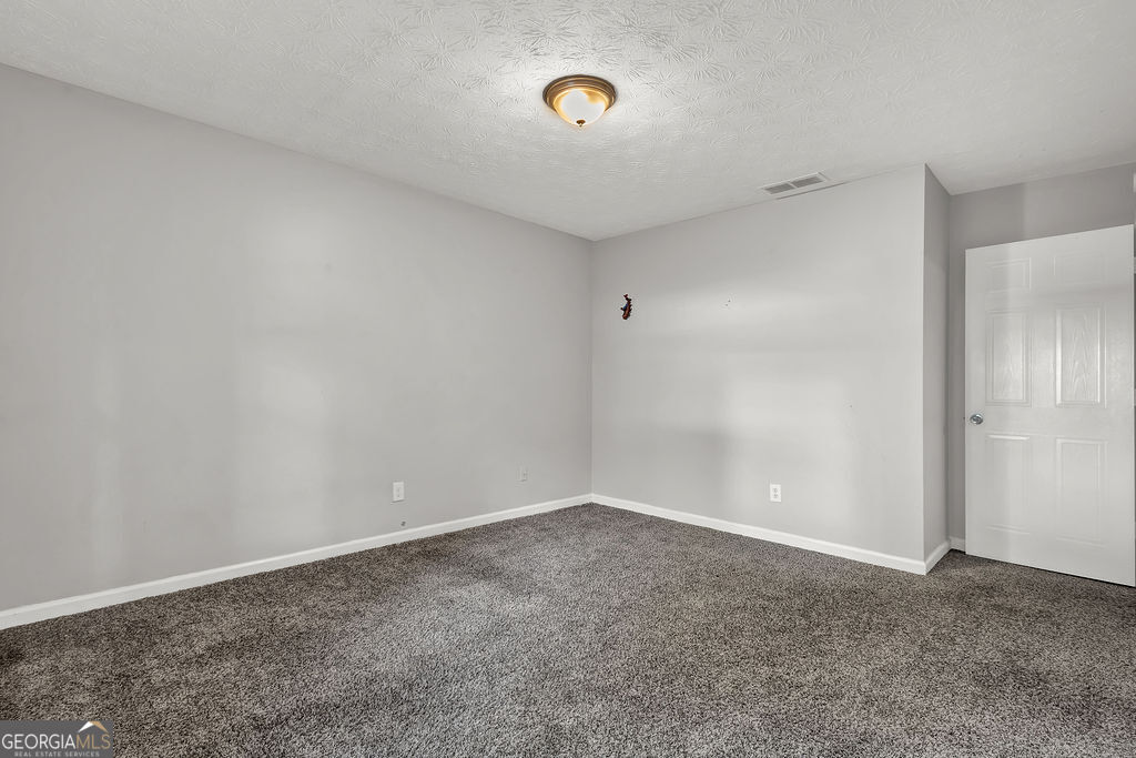 3189 Glen Hollow Drive Property Photo 29