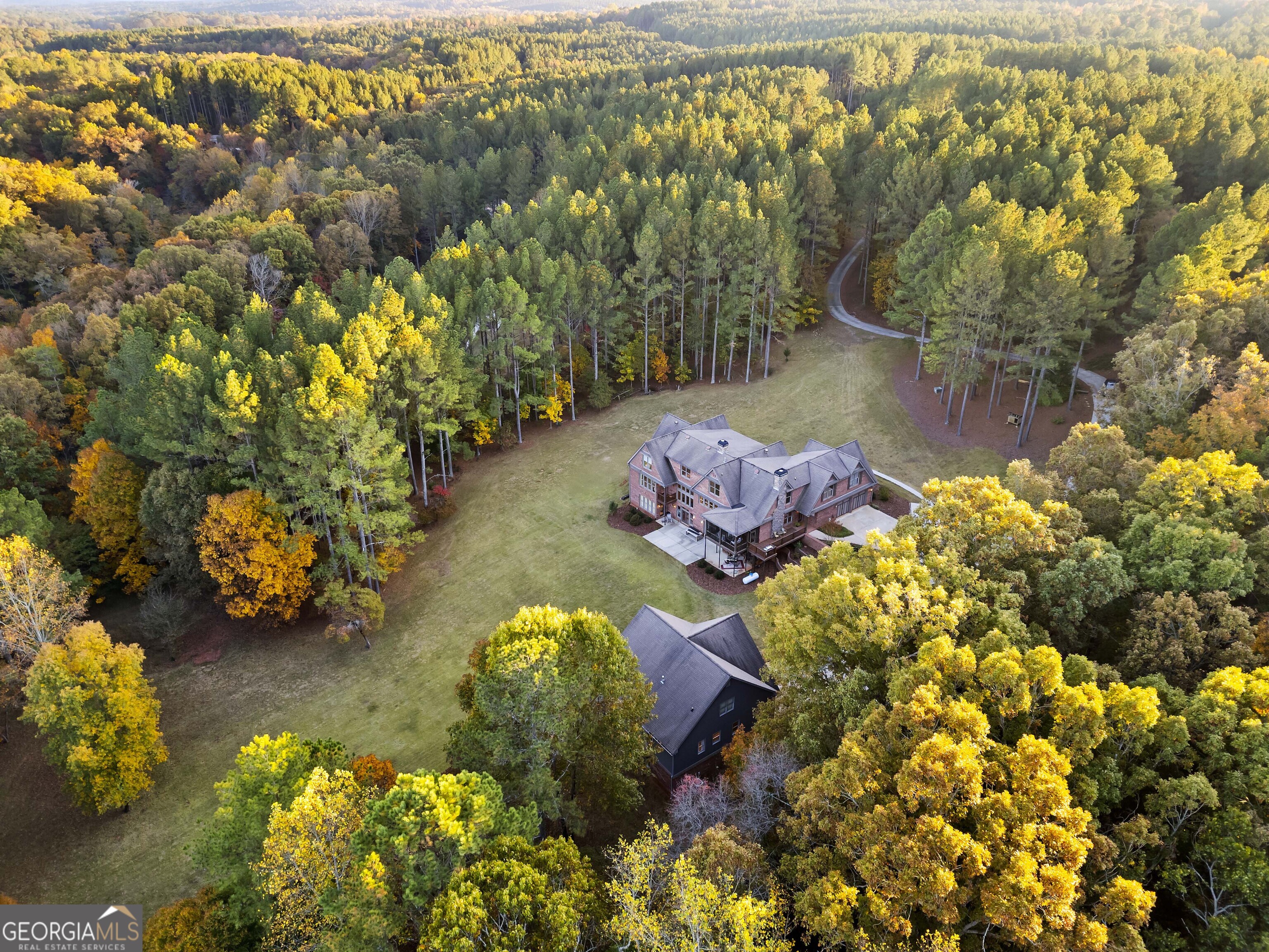 1070 Riverwalk Point