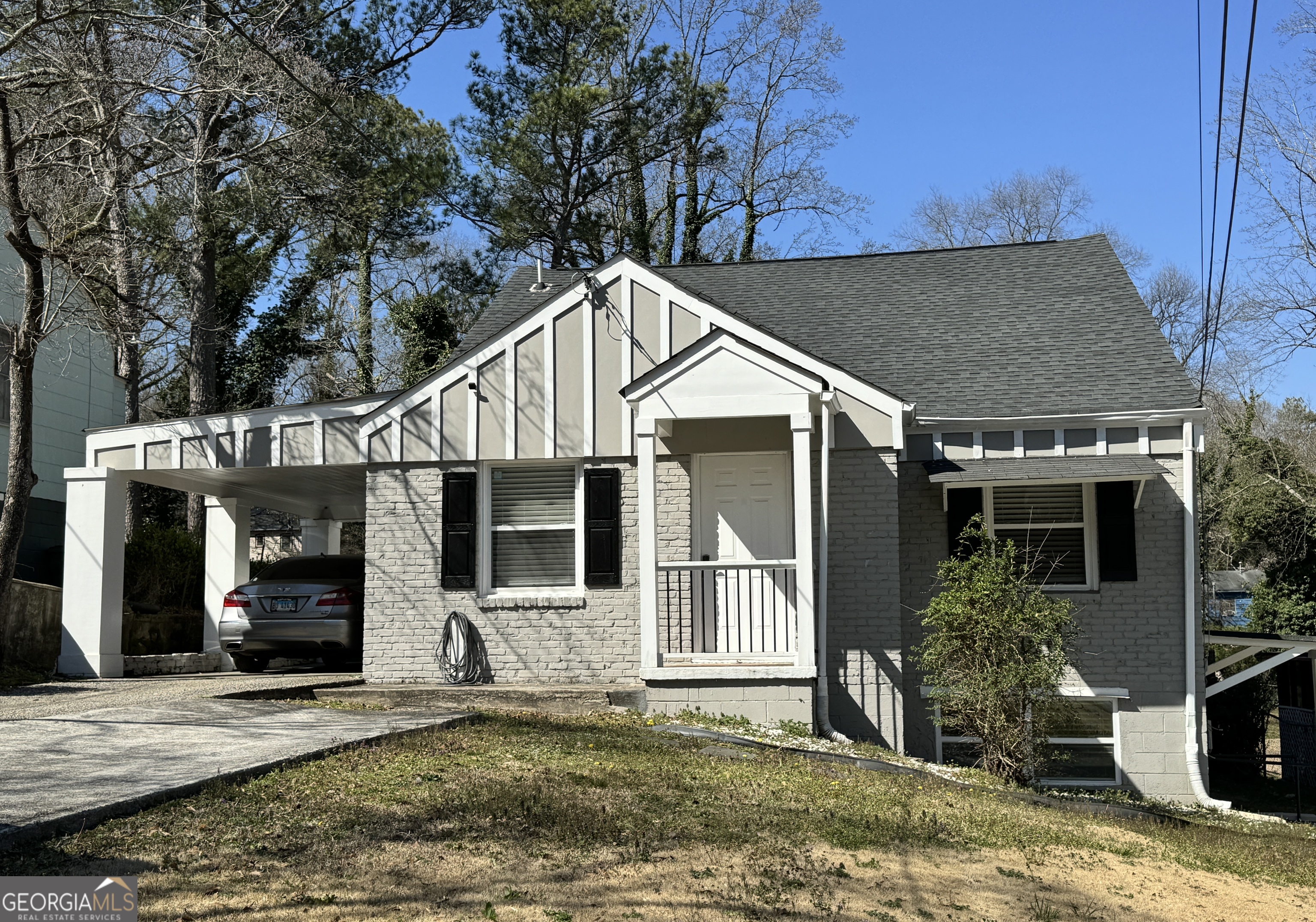 1307 SW Lorenzo Drive SW # A Property Photo 1