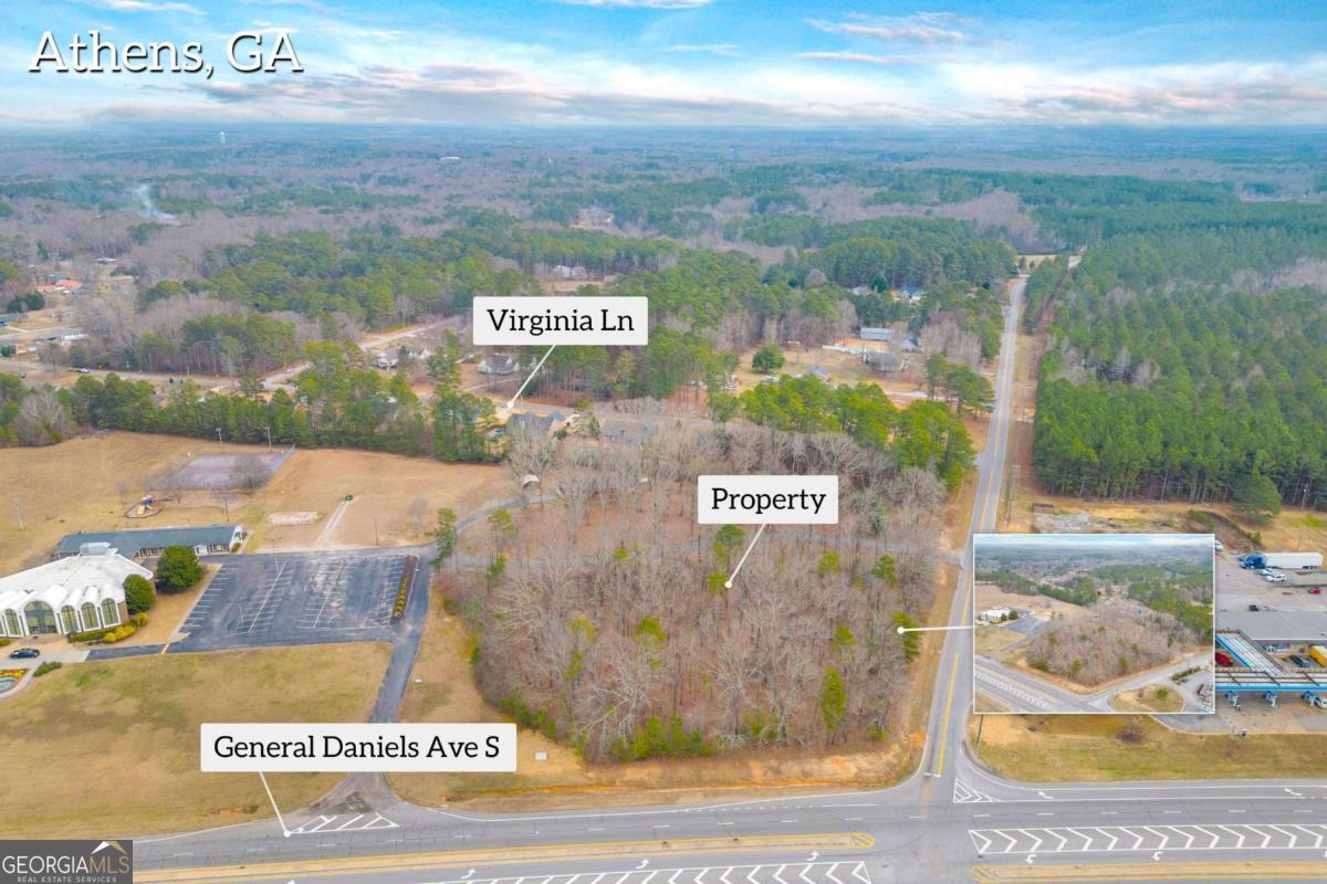 540 & 542 Harve Mathis Road Property Photo 3