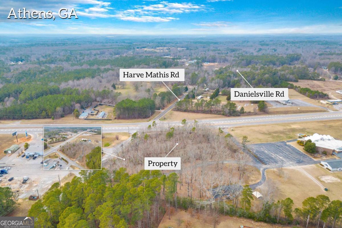 540 & 542 Harve Mathis Road Property Photo 8