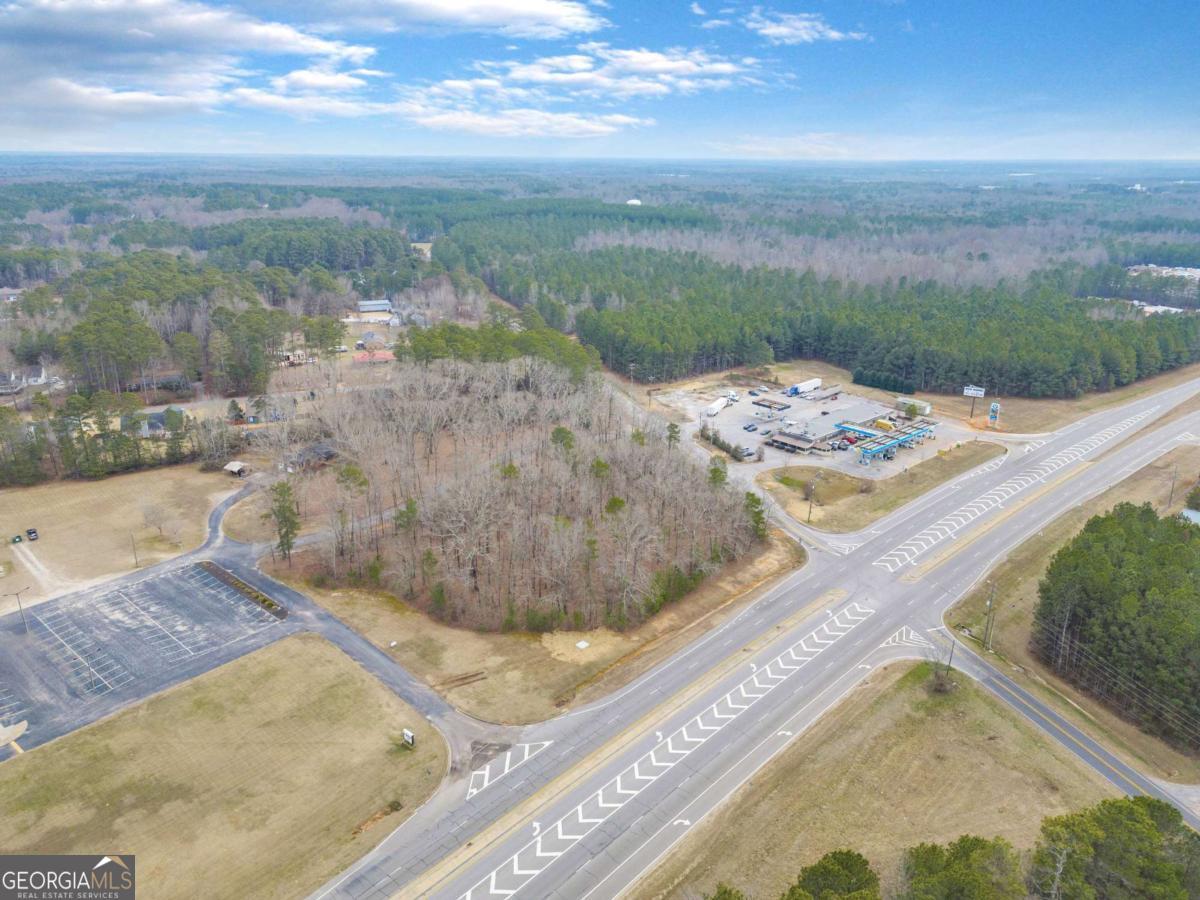 540 & 542 Harve Mathis Road Property Photo 13