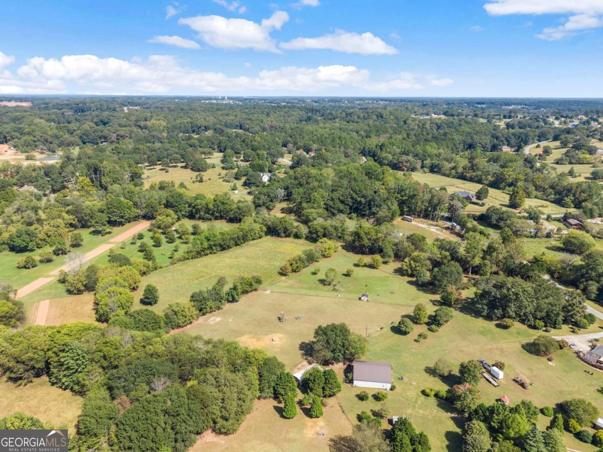 241 Bill Watkins Road Property Photo 2