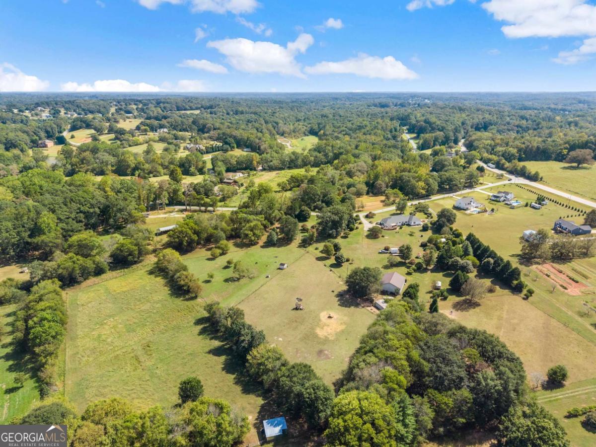 241 Bill Watkins Road Property Photo 13