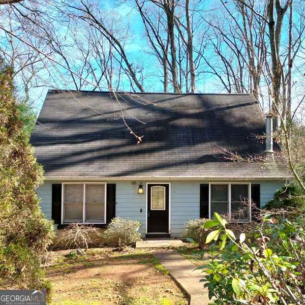 86 Cedar Drive Property Photo 1