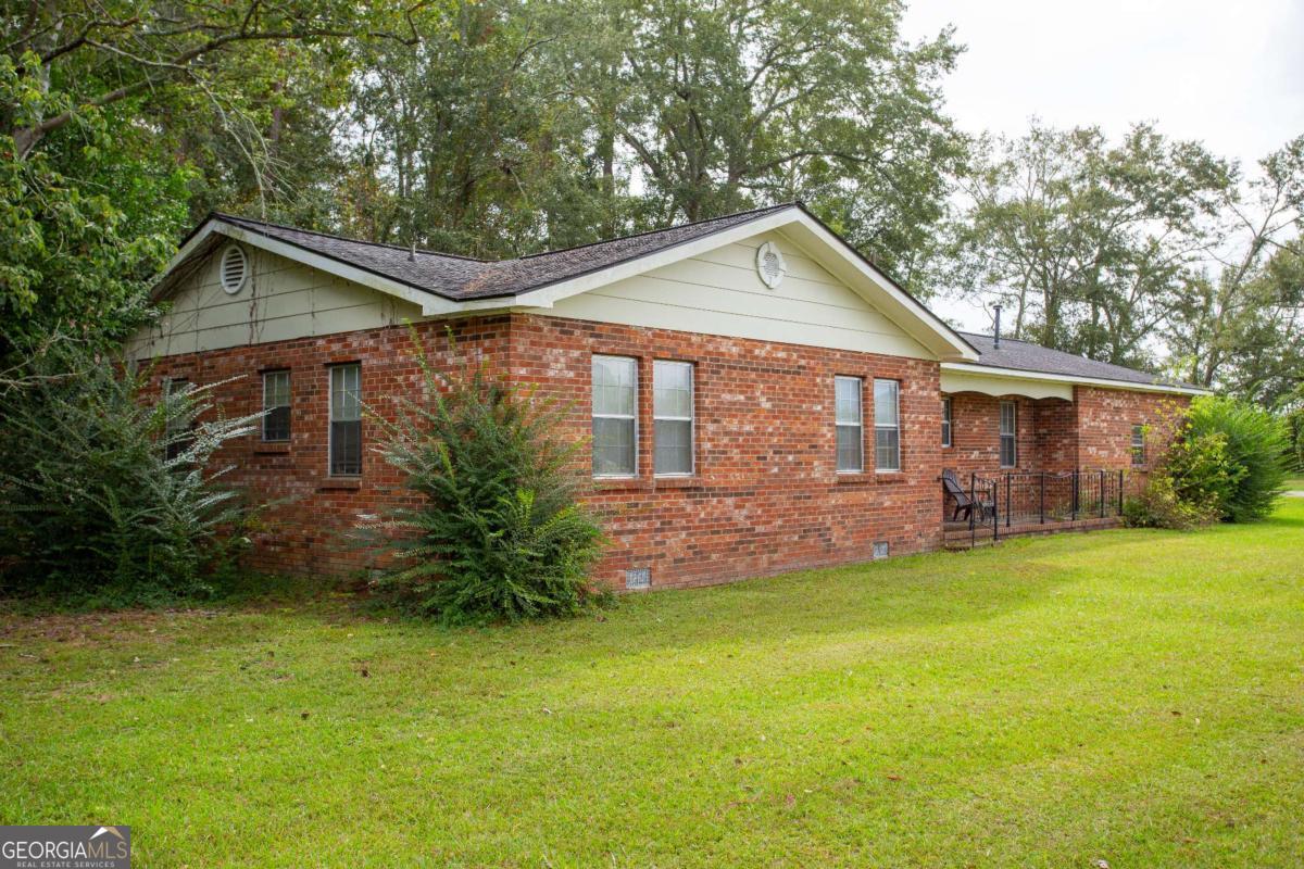 537 City Circle Property Photo 1