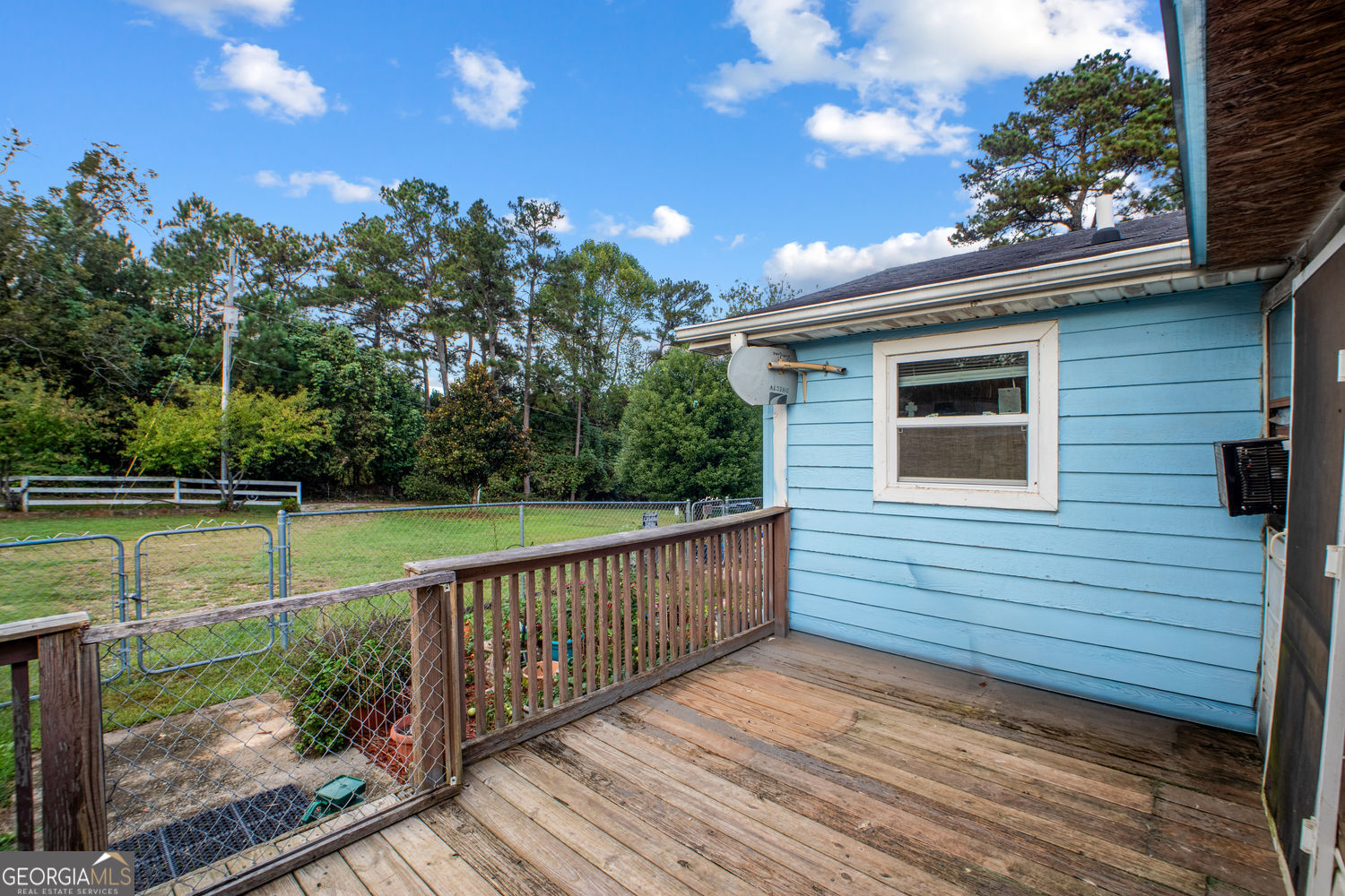 5570 Bold Springs Road Property Photo 8