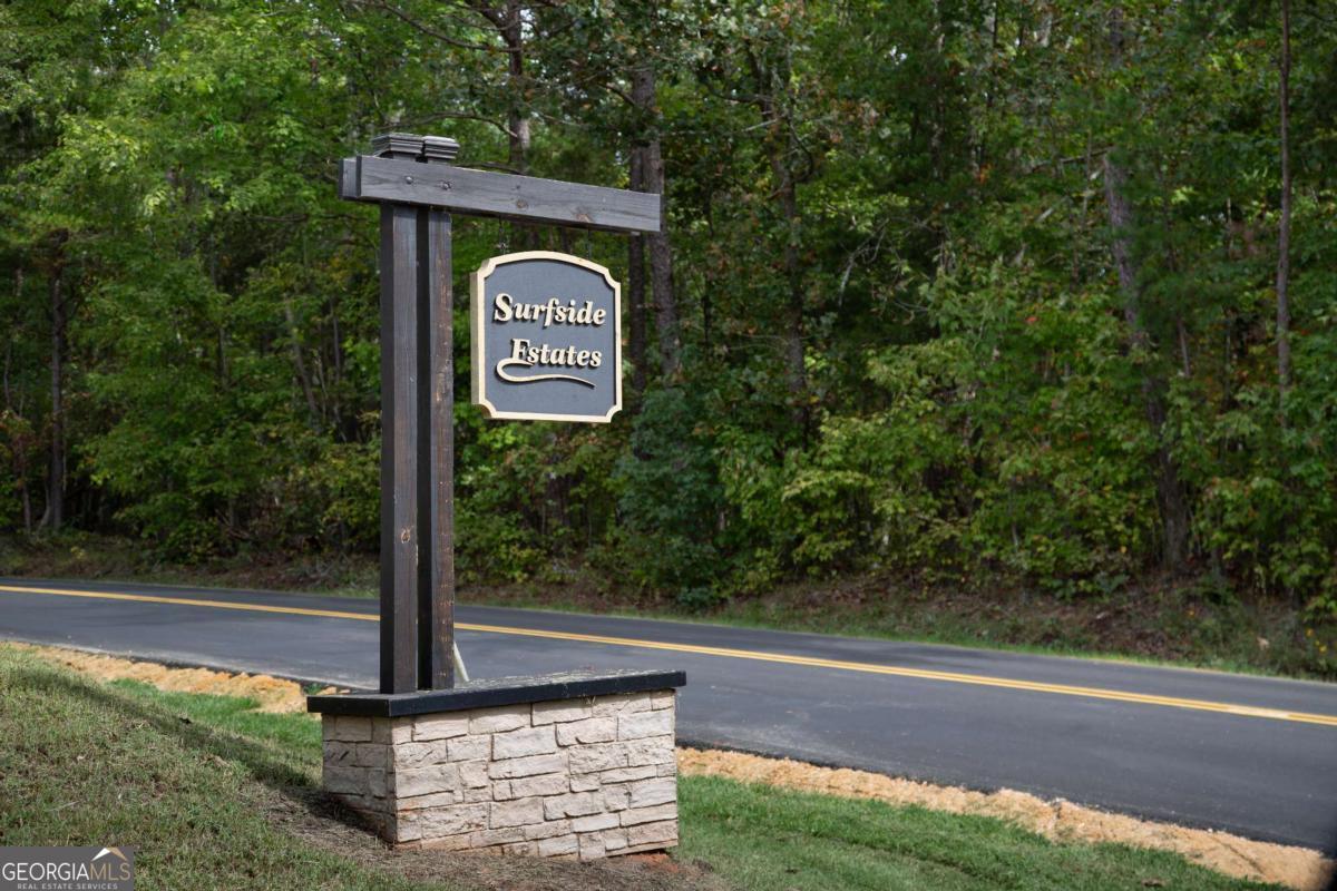 3831 Skyline Drive Property Photo 1