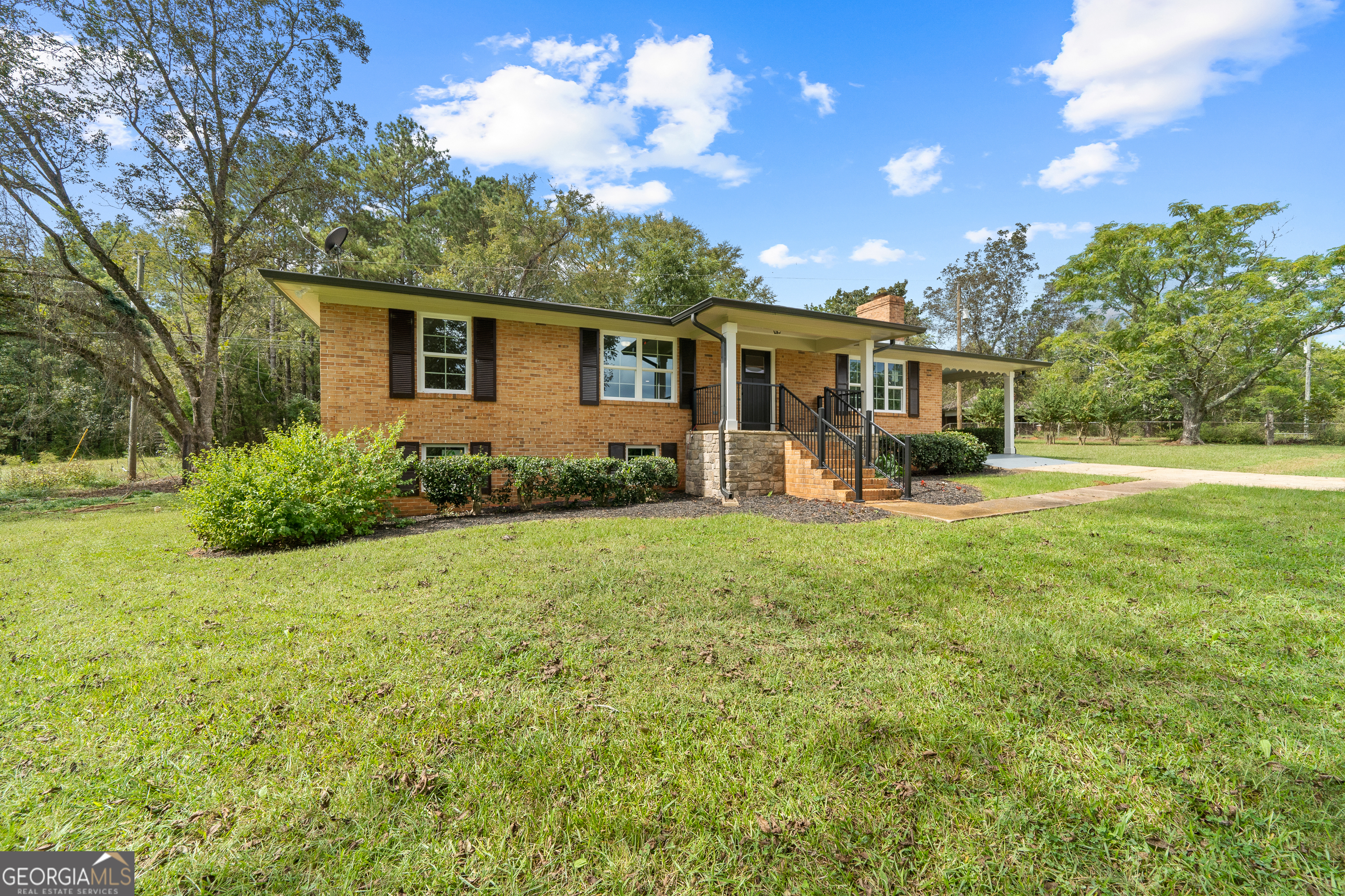 628 Dennis Station Road Property Photo 3