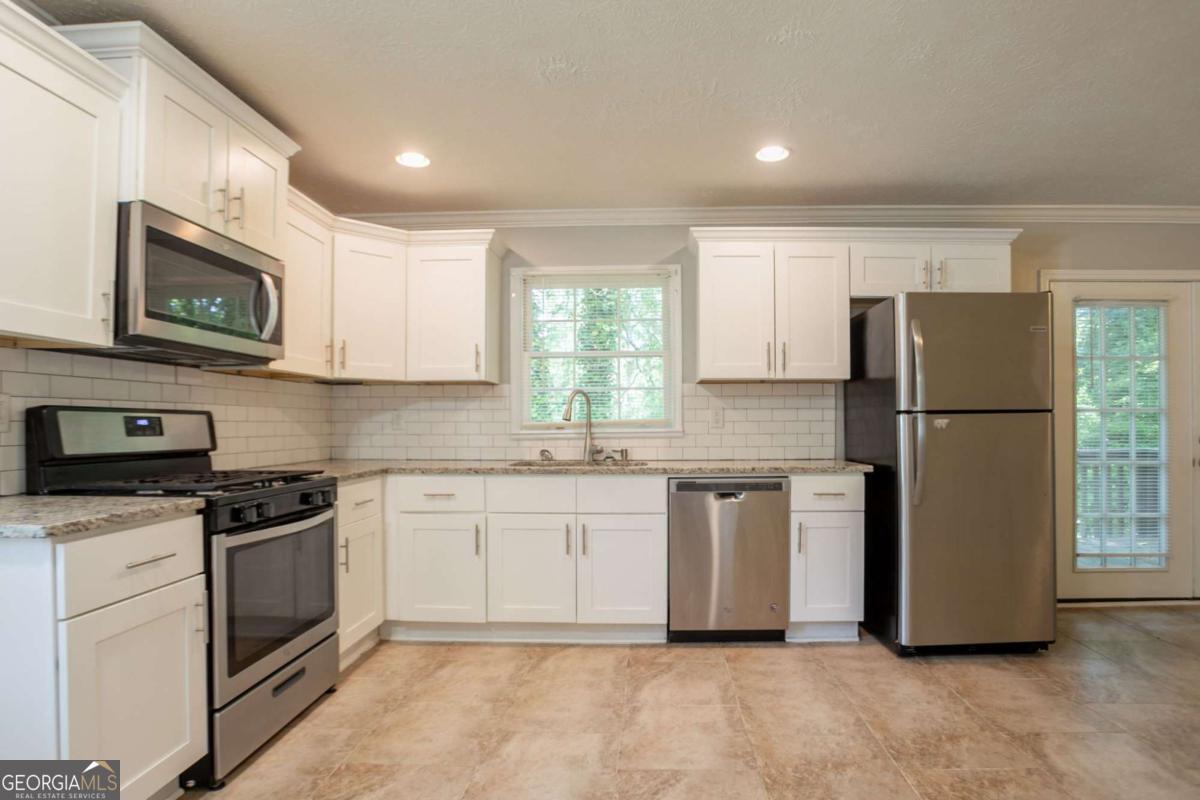 802 San Miguel Drive Property Photo 15
