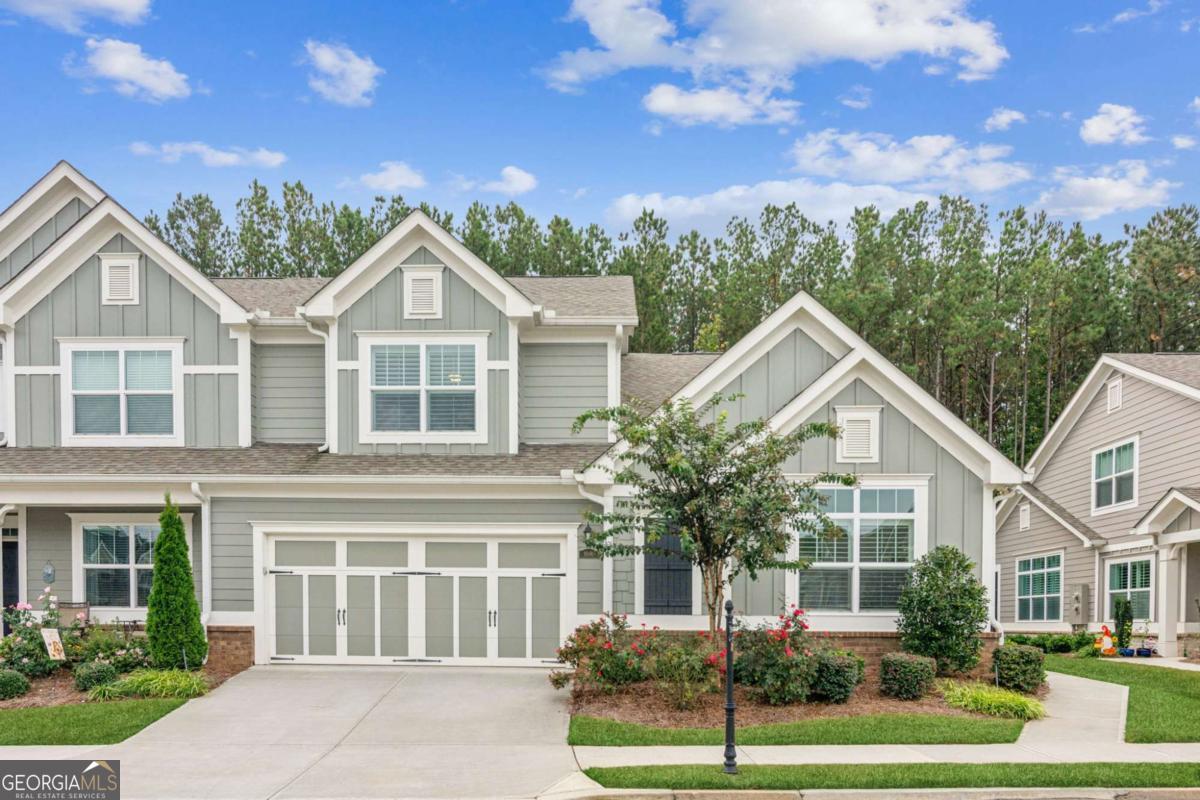 1001 Lexington Green Pines Property Photo 1