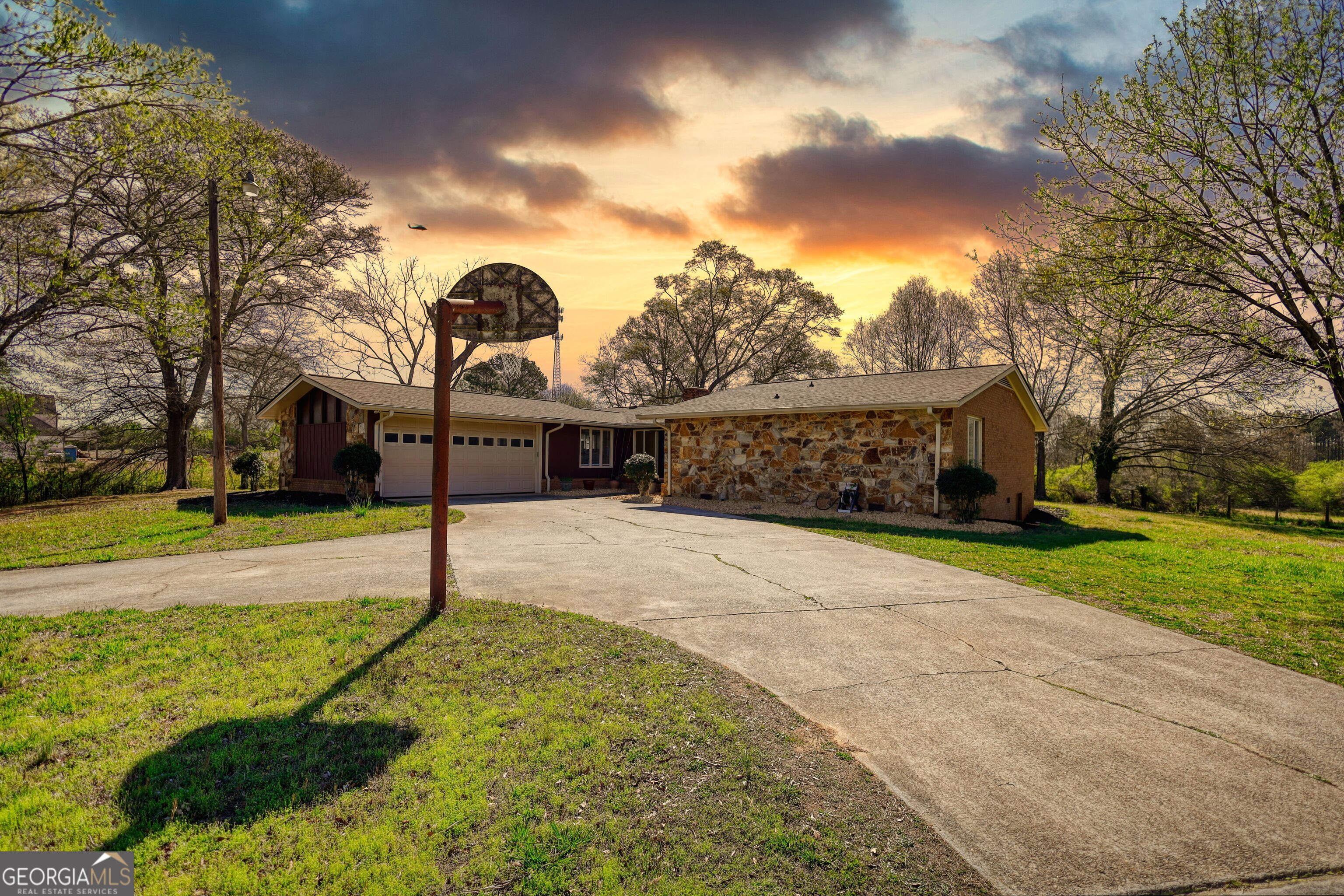 610 Loth Wages Road Property Photo 3