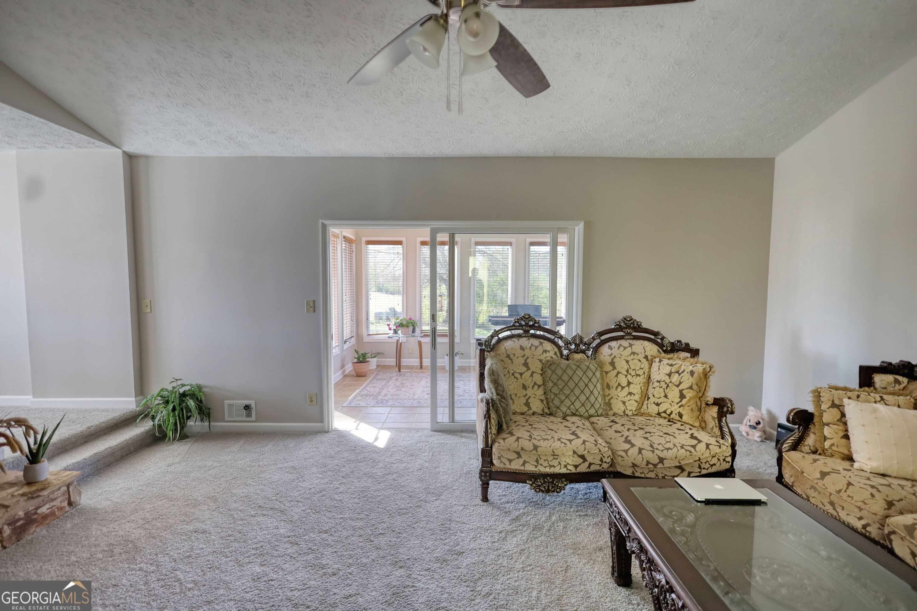 610 Loth Wages Road Property Photo 11