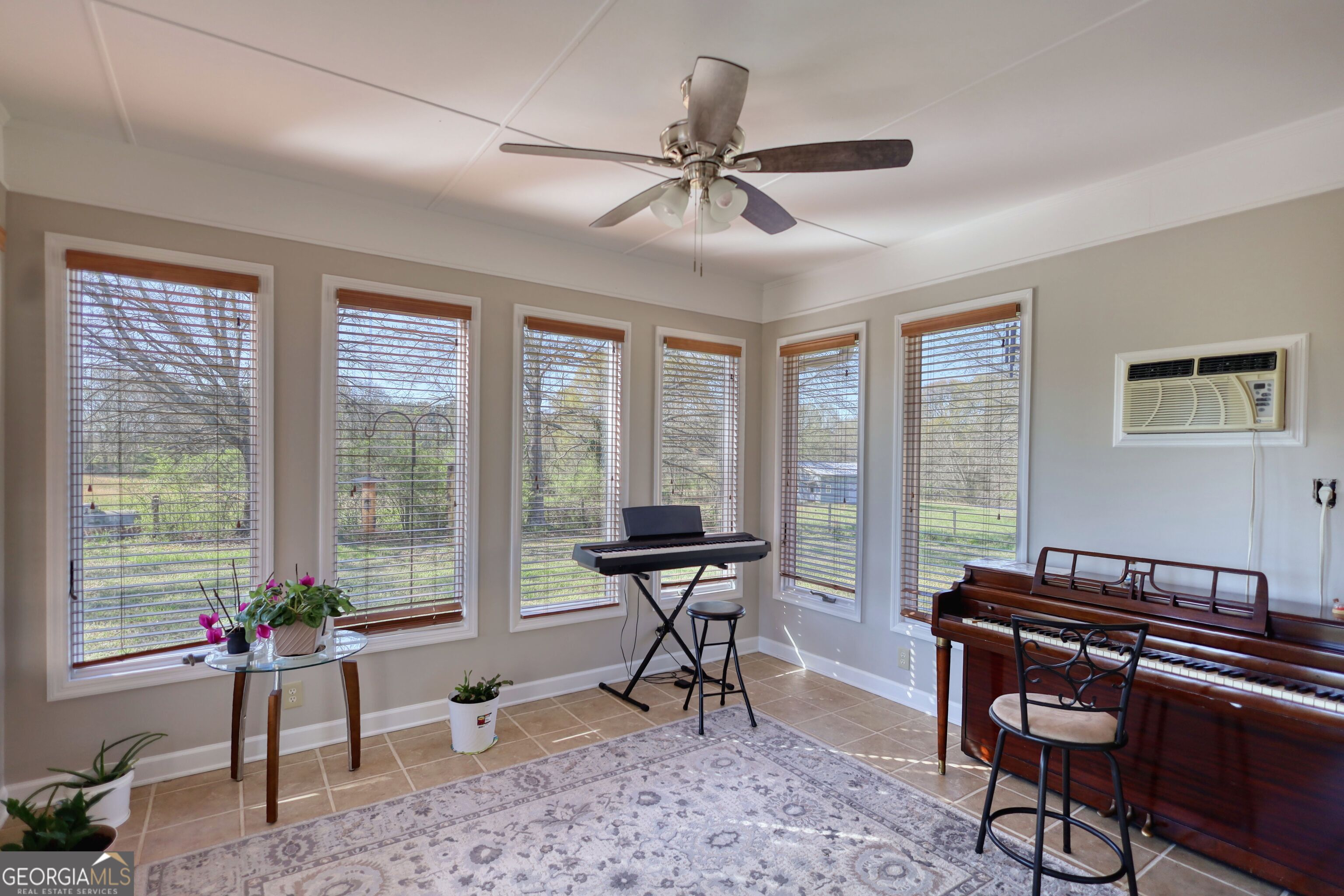 610 Loth Wages Road Property Photo 12