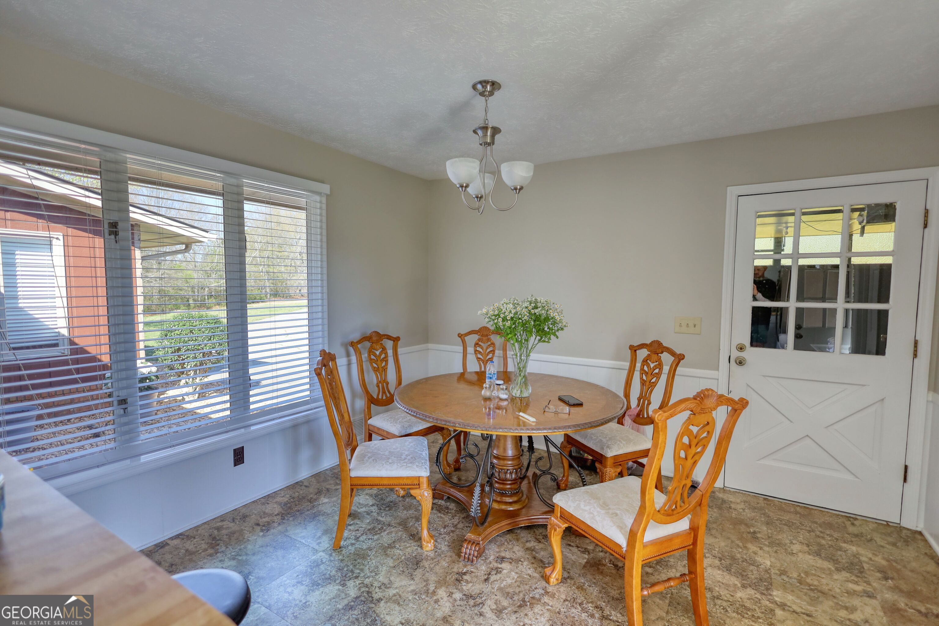 610 Loth Wages Road Property Photo 18