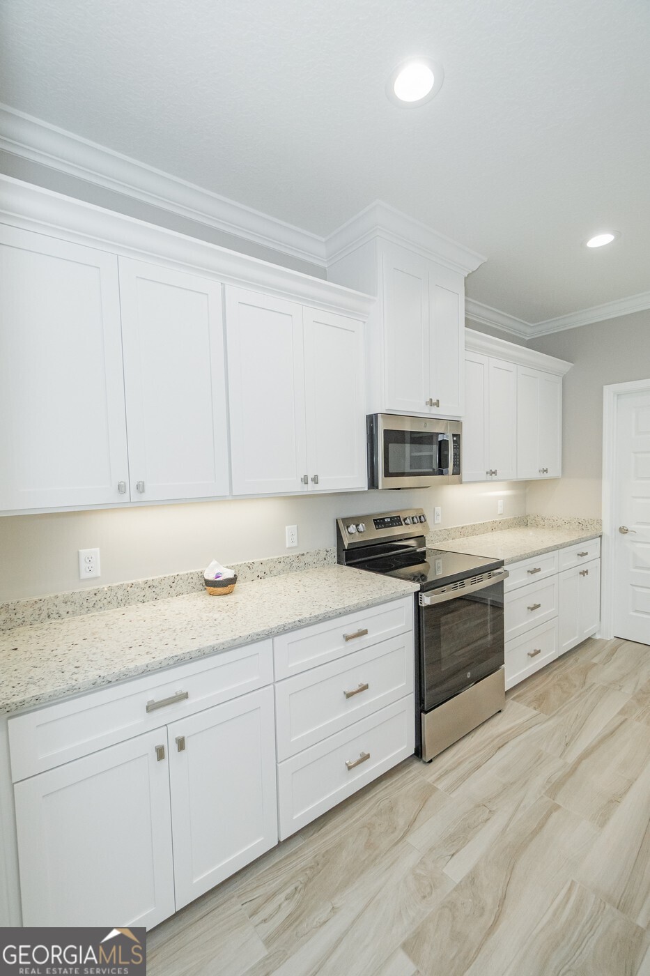 212 The Villas Way Property Photo 4