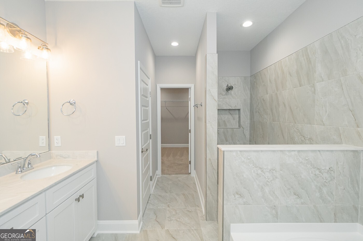 212 The Villas Way Property Photo 25