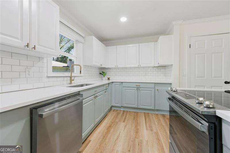 2011 Shadowwood Drive Property Photo 8