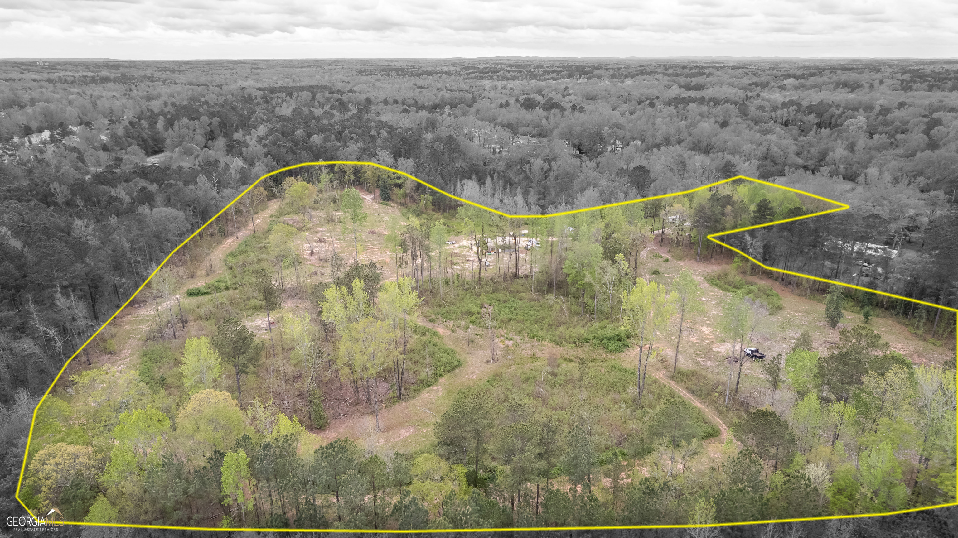 1471 Macon Road Property Photo 2