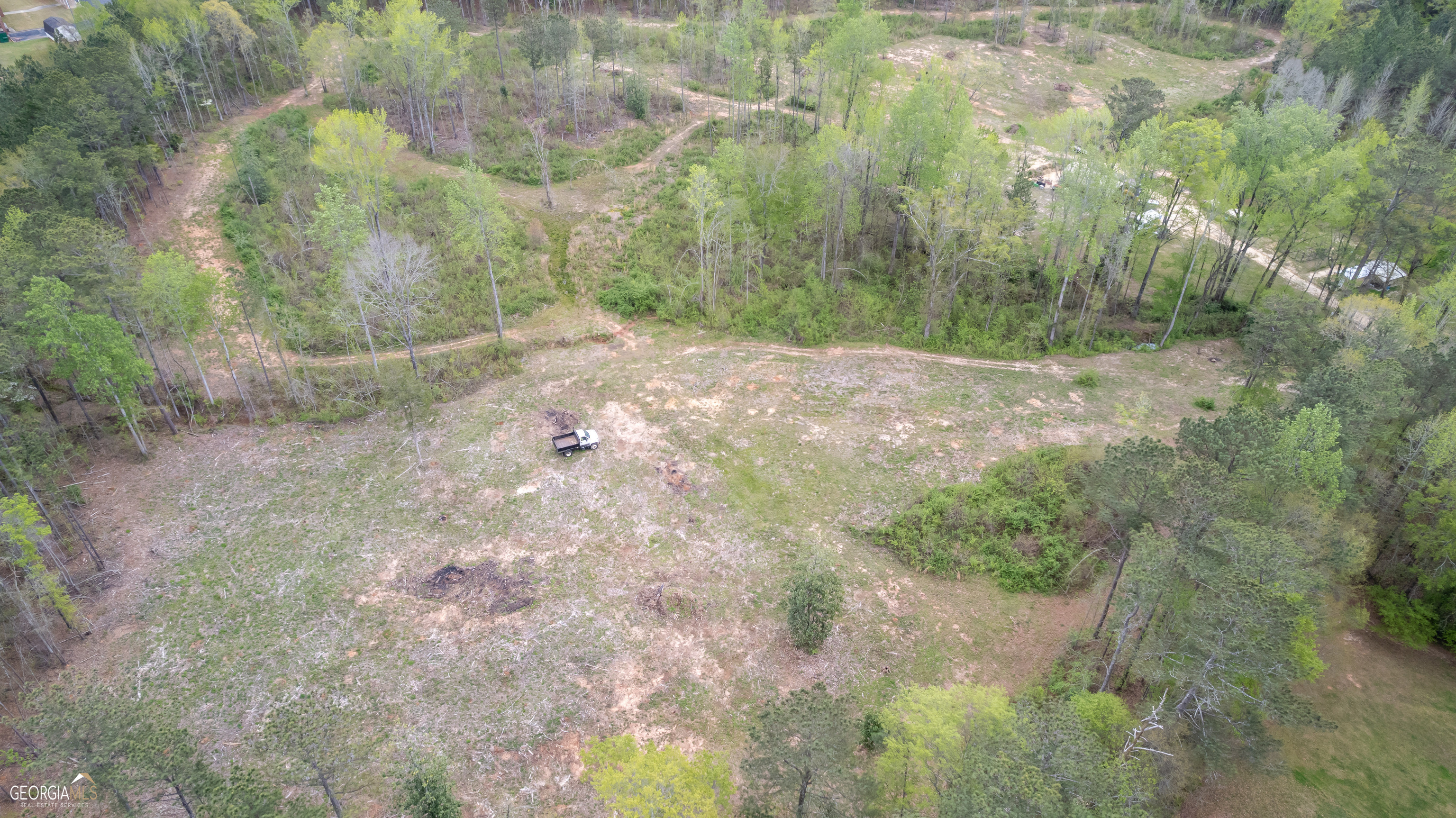 1471 Macon Road Property Photo 3