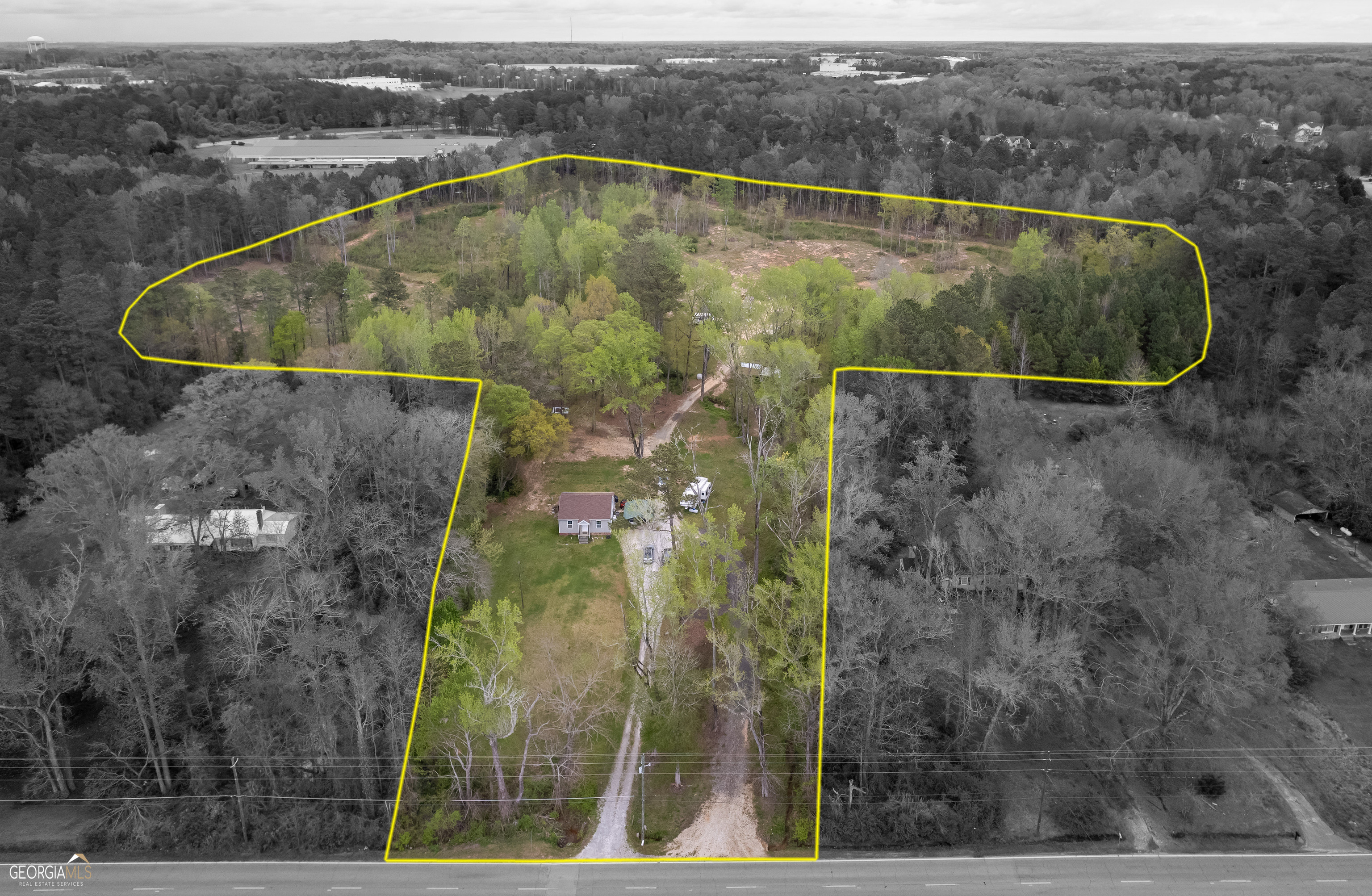 1471 Macon Road Property Photo 4