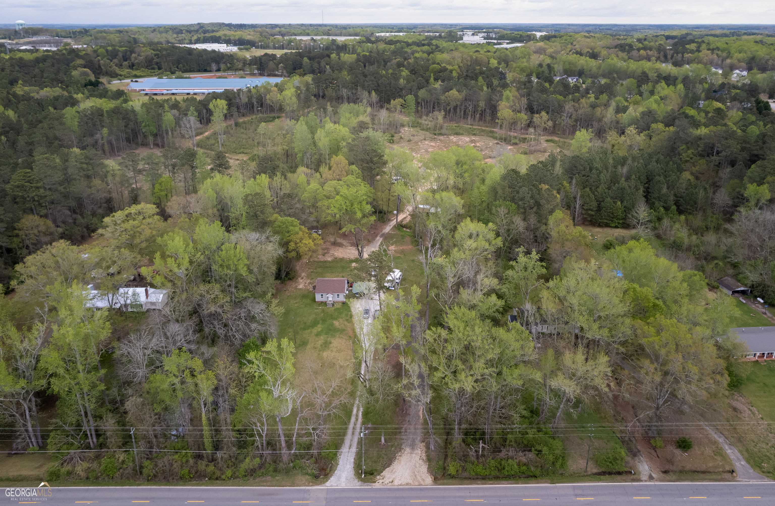 1471 Macon Road Property Photo 5