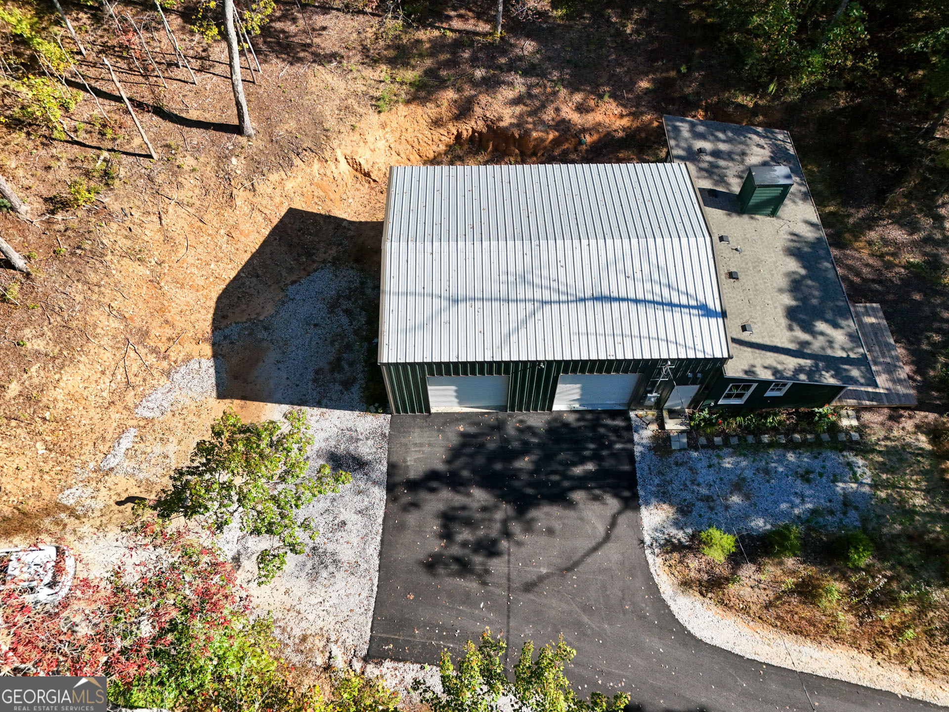 136 Key Lane Property Photo 4