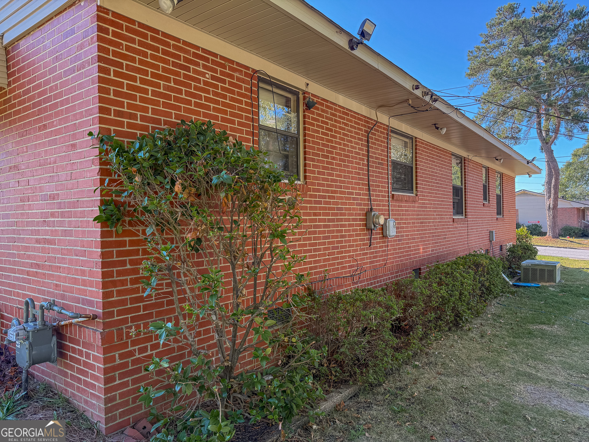 4303 Armour Road Property Photo 15
