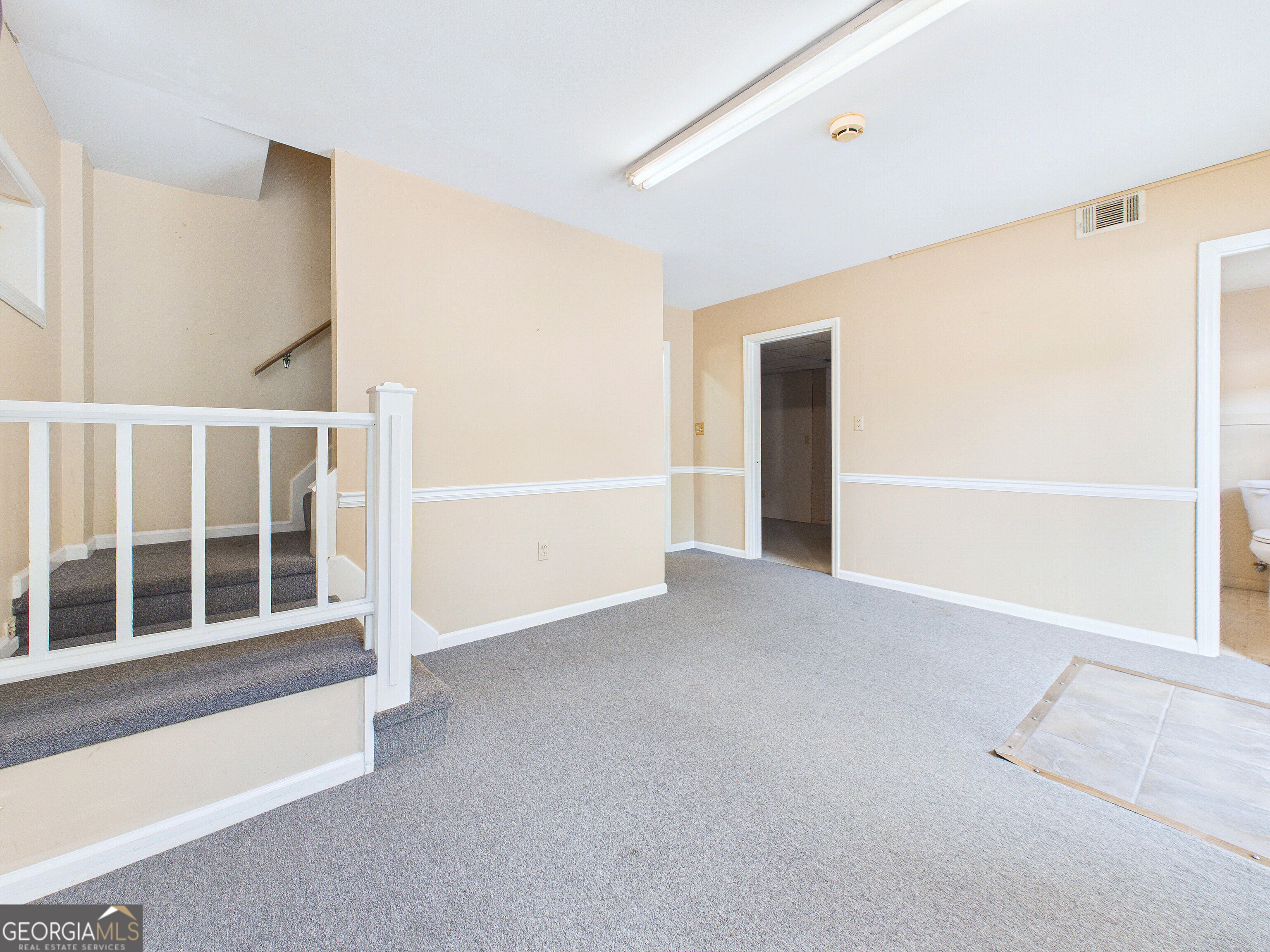 1531 N Columbia Street Property Photo 21