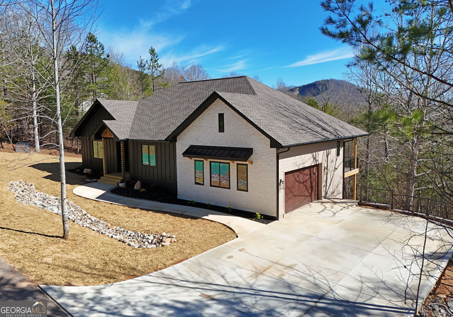 2408 Standing Meadows Drive Property Photo 1