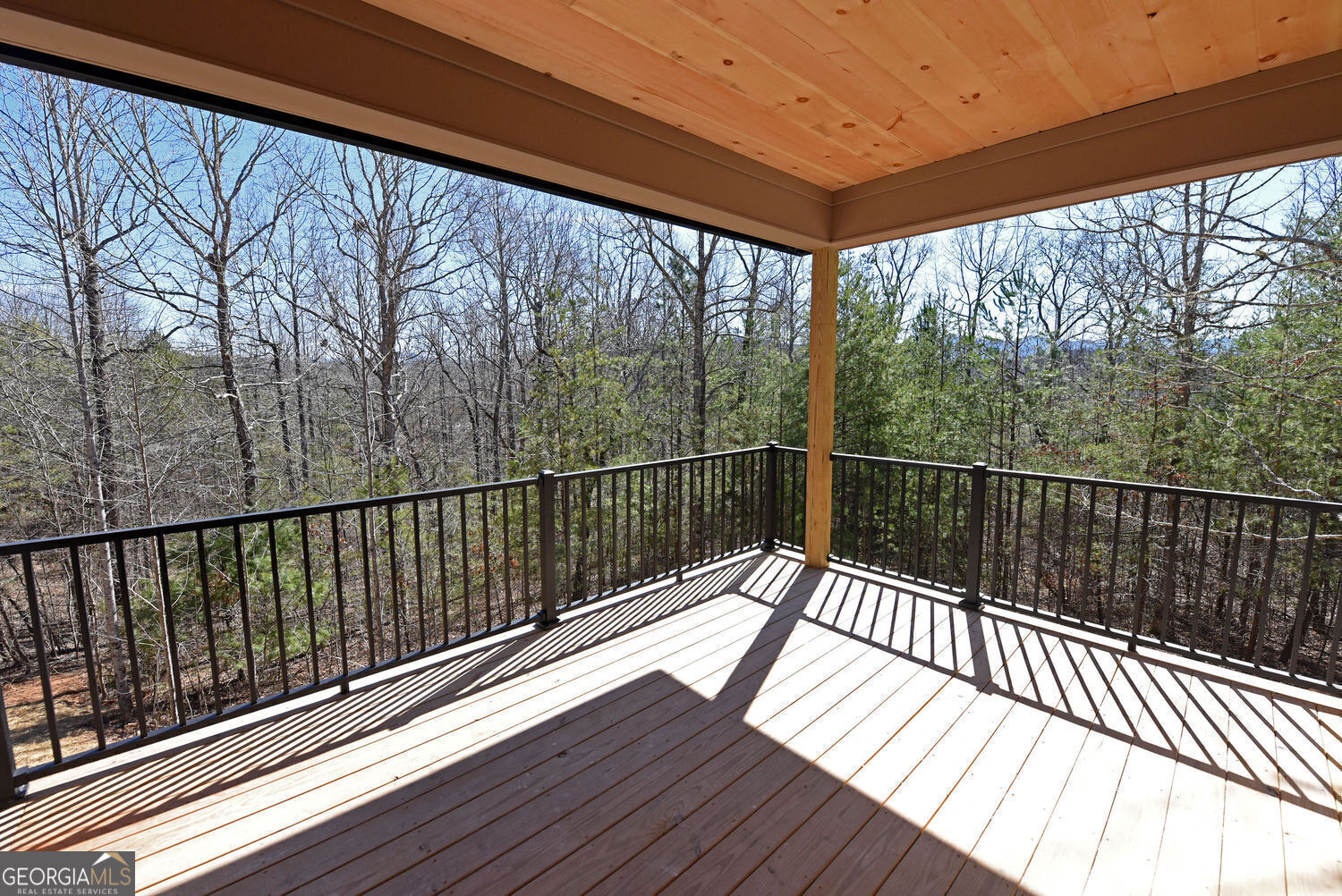 2408 Standing Meadows Drive Property Photo 30
