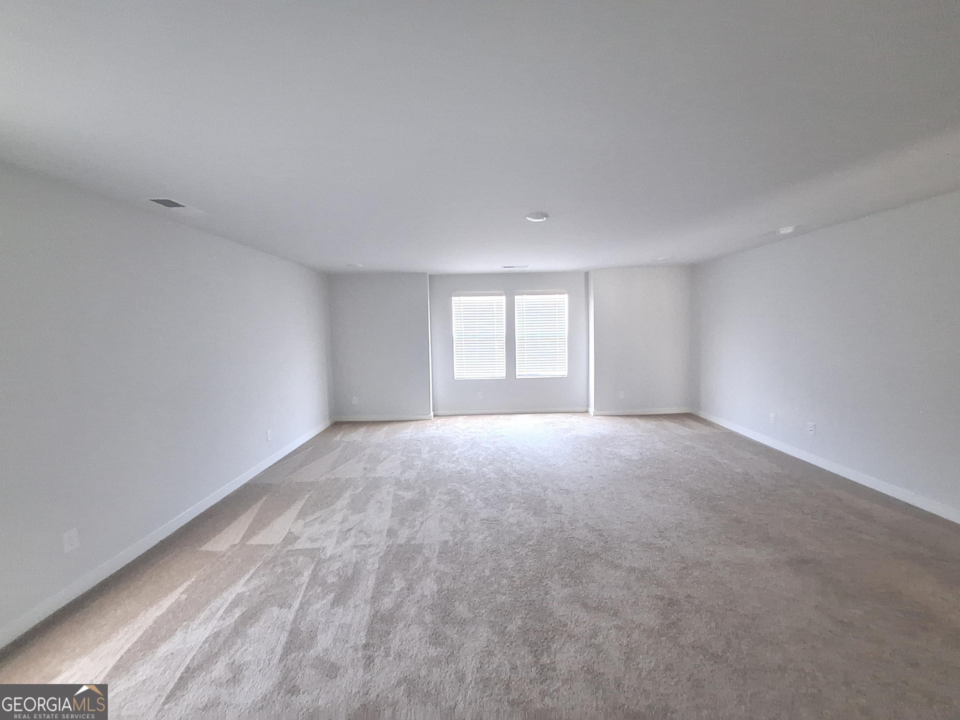 1105 Laflor Way Property Photo 19