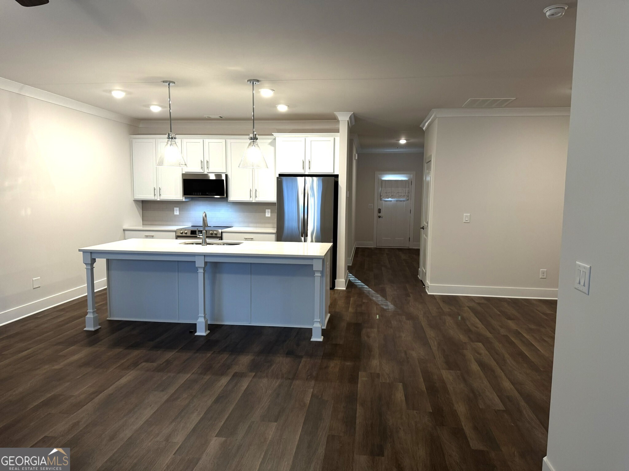 65 Village Court Property Photo 7