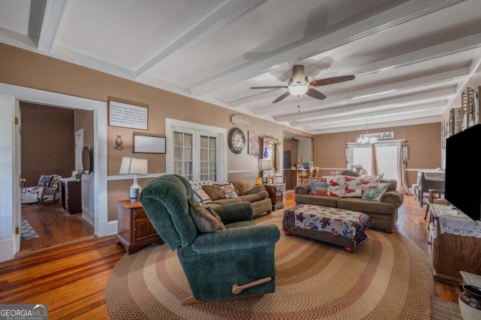 69 Myers Avenue Property Photo 9