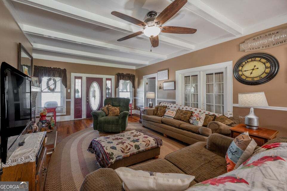 69 Myers Avenue Property Photo 12