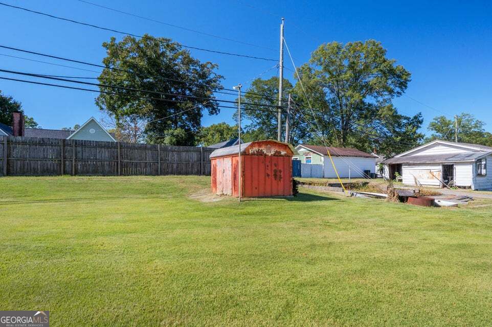 69 Myers Avenue Property Photo 41