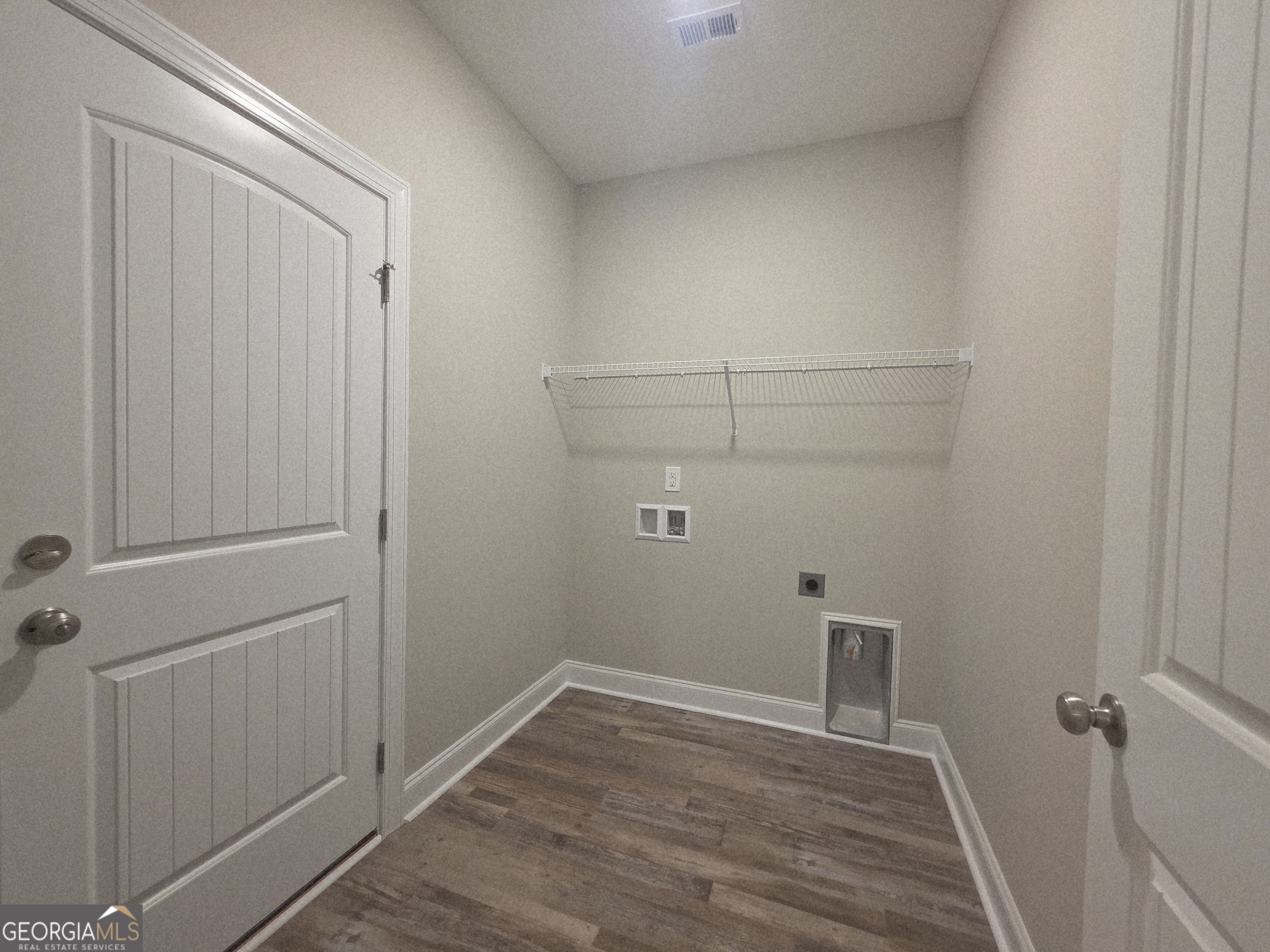 1076 Boneville Road Property Photo 22