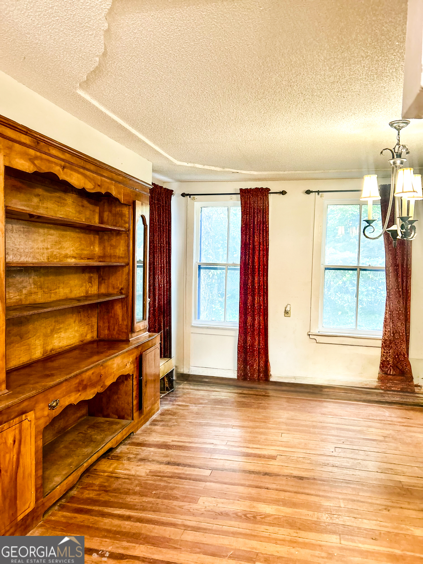 2123 Ellis Street Property Photo 11