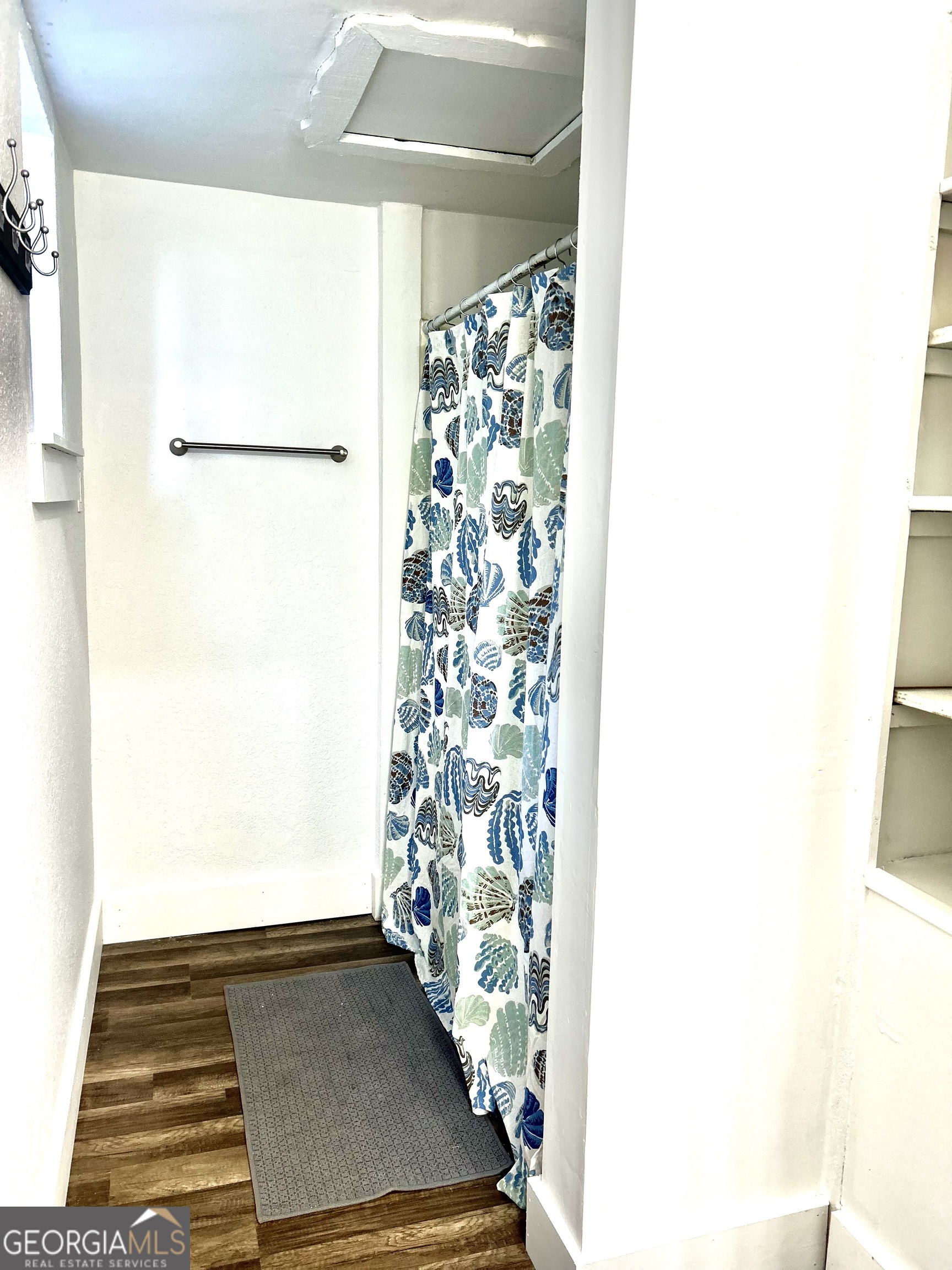 2123 Ellis Street Property Photo 15