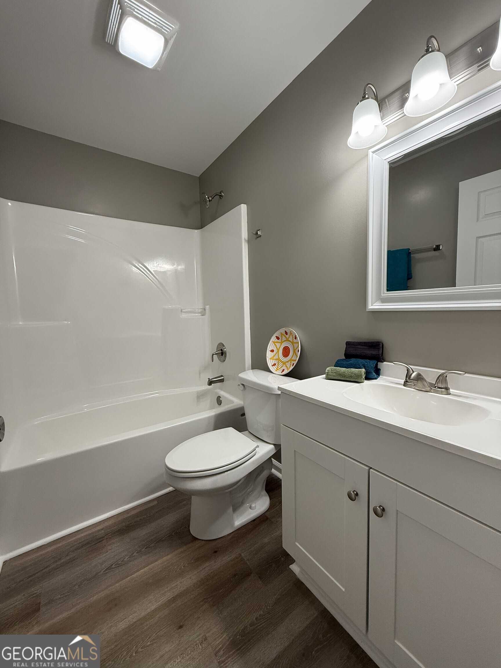 174 Charlotte Circle Property Photo 16