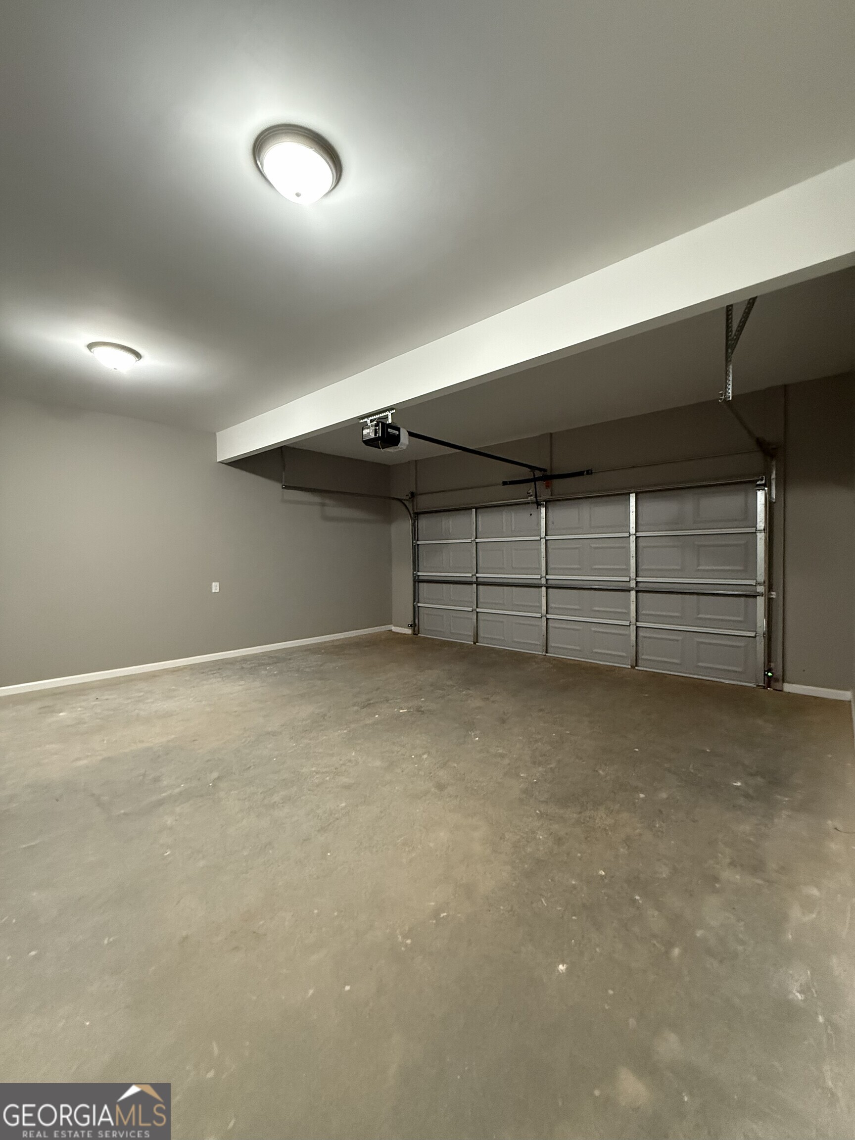 174 Charlotte Circle Property Photo 18