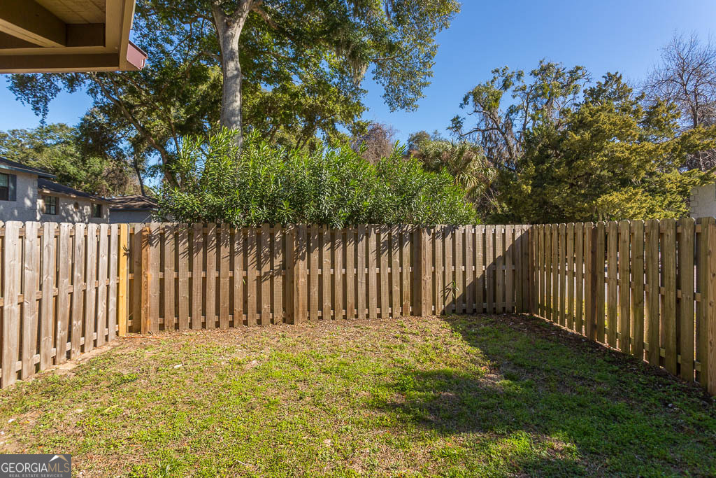 214 Island Drive Property Photo 9