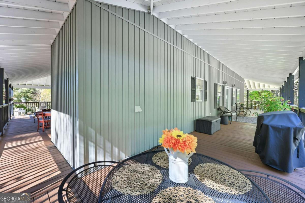 136 Ross Road Property Photo 27