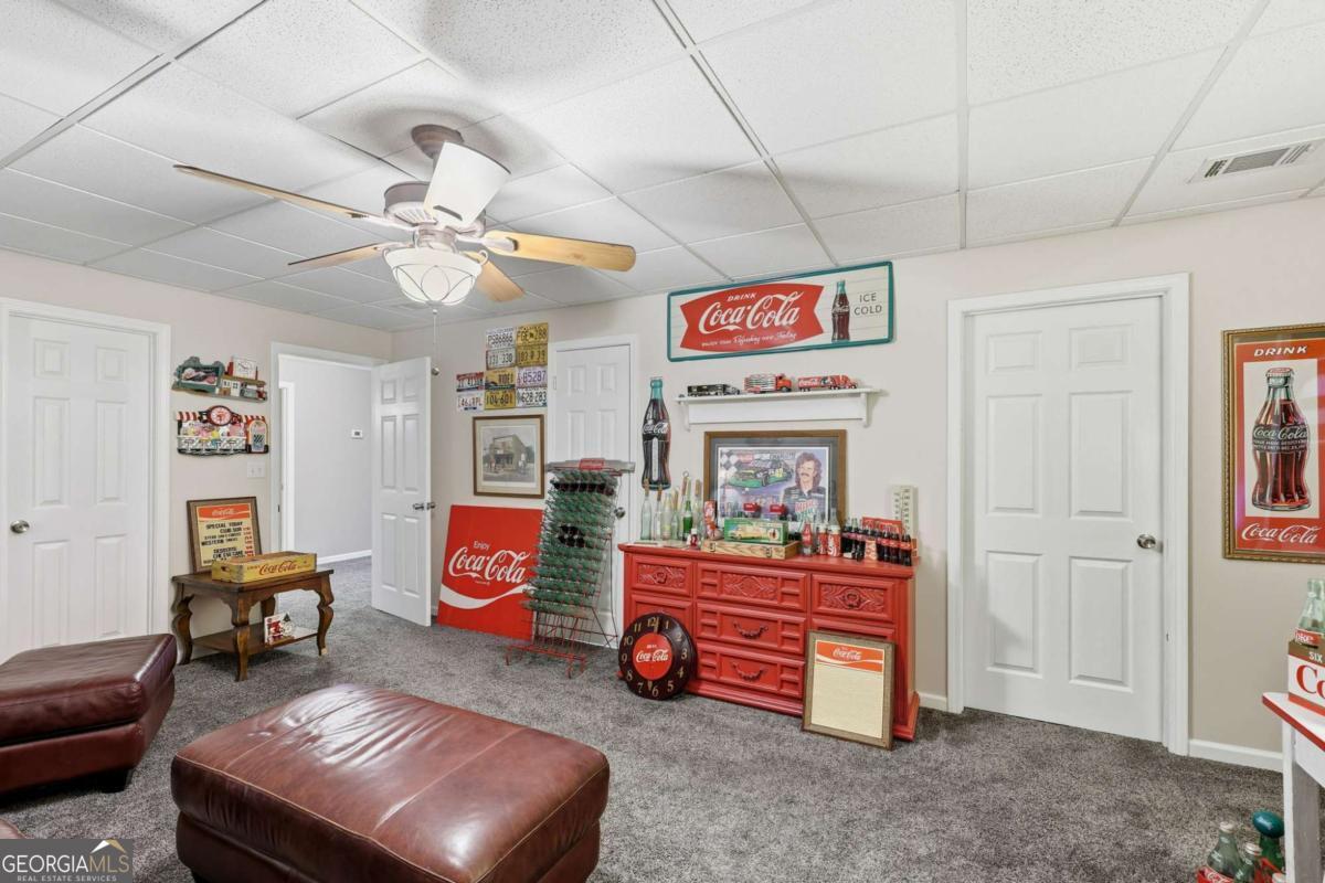 136 Ross Road Property Photo 38