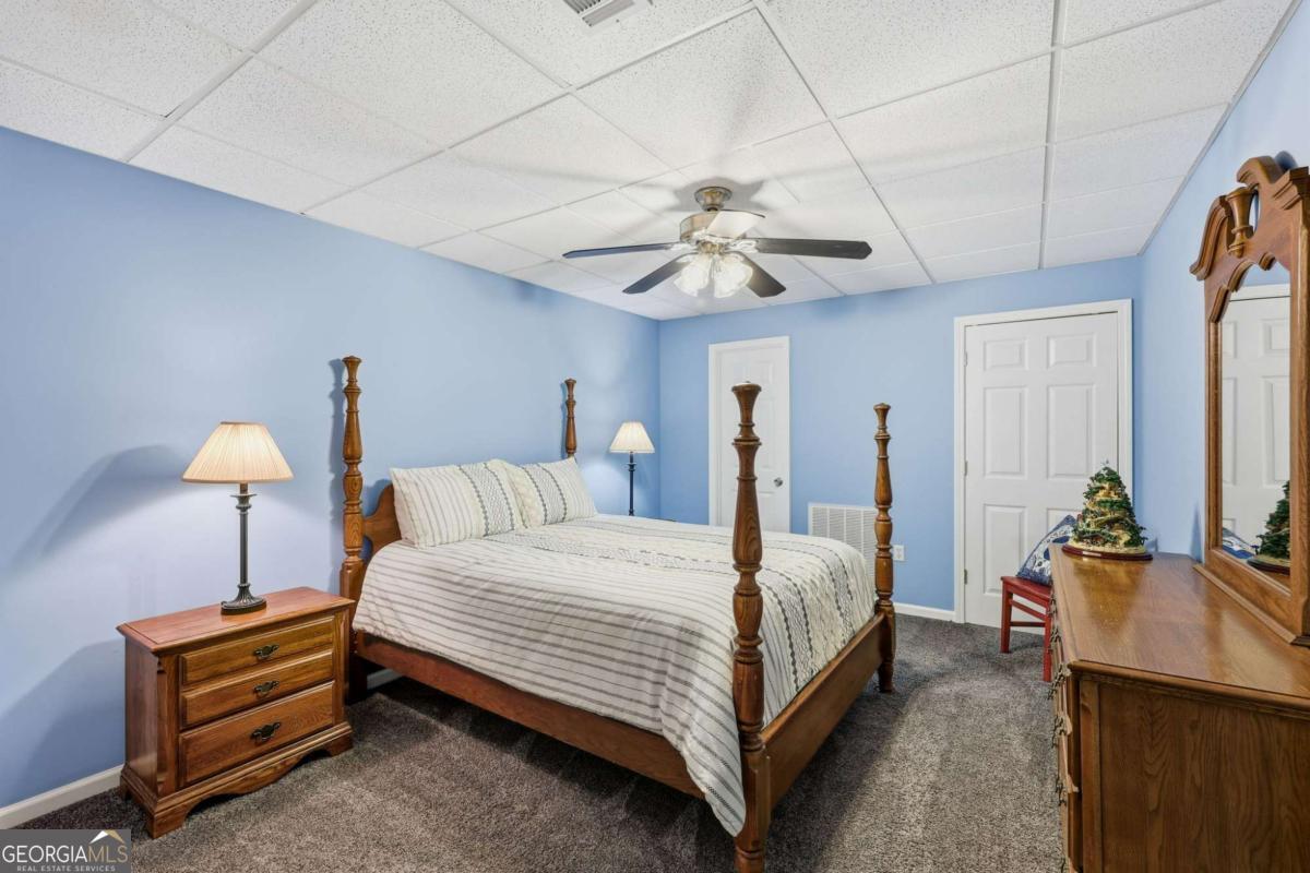 136 Ross Road Property Photo 44