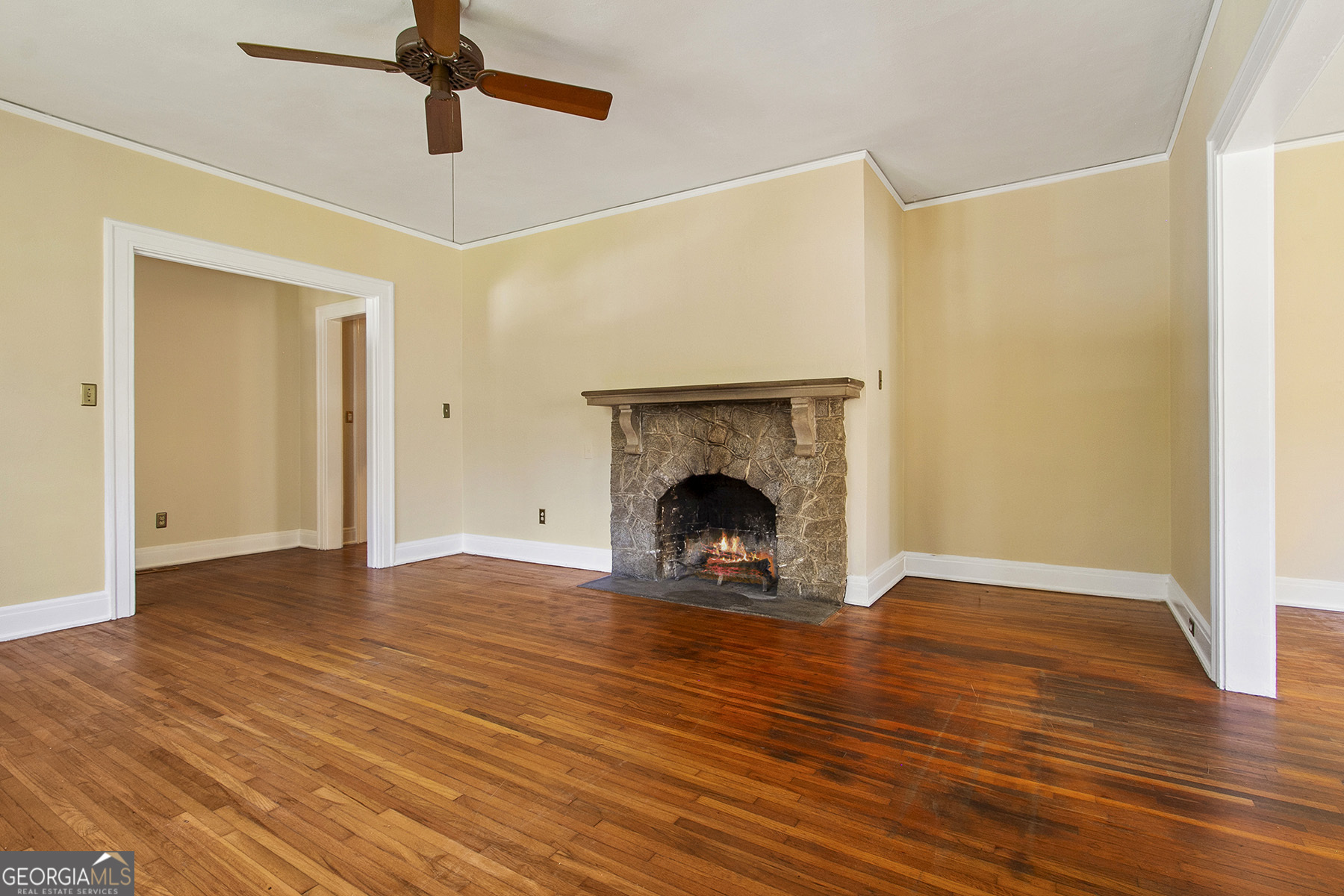 940 Curry Drive Property Photo 9