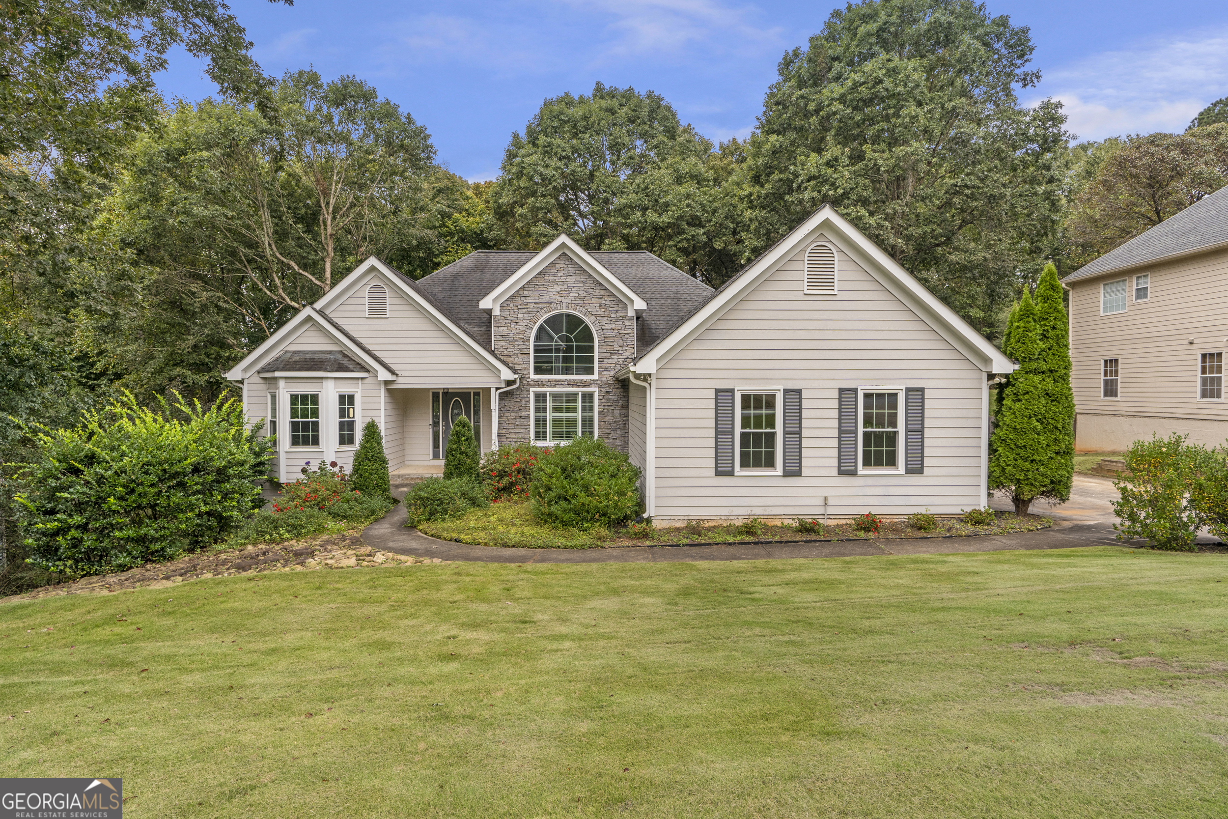 1330 Smoke Hill Drive Property Photo 1